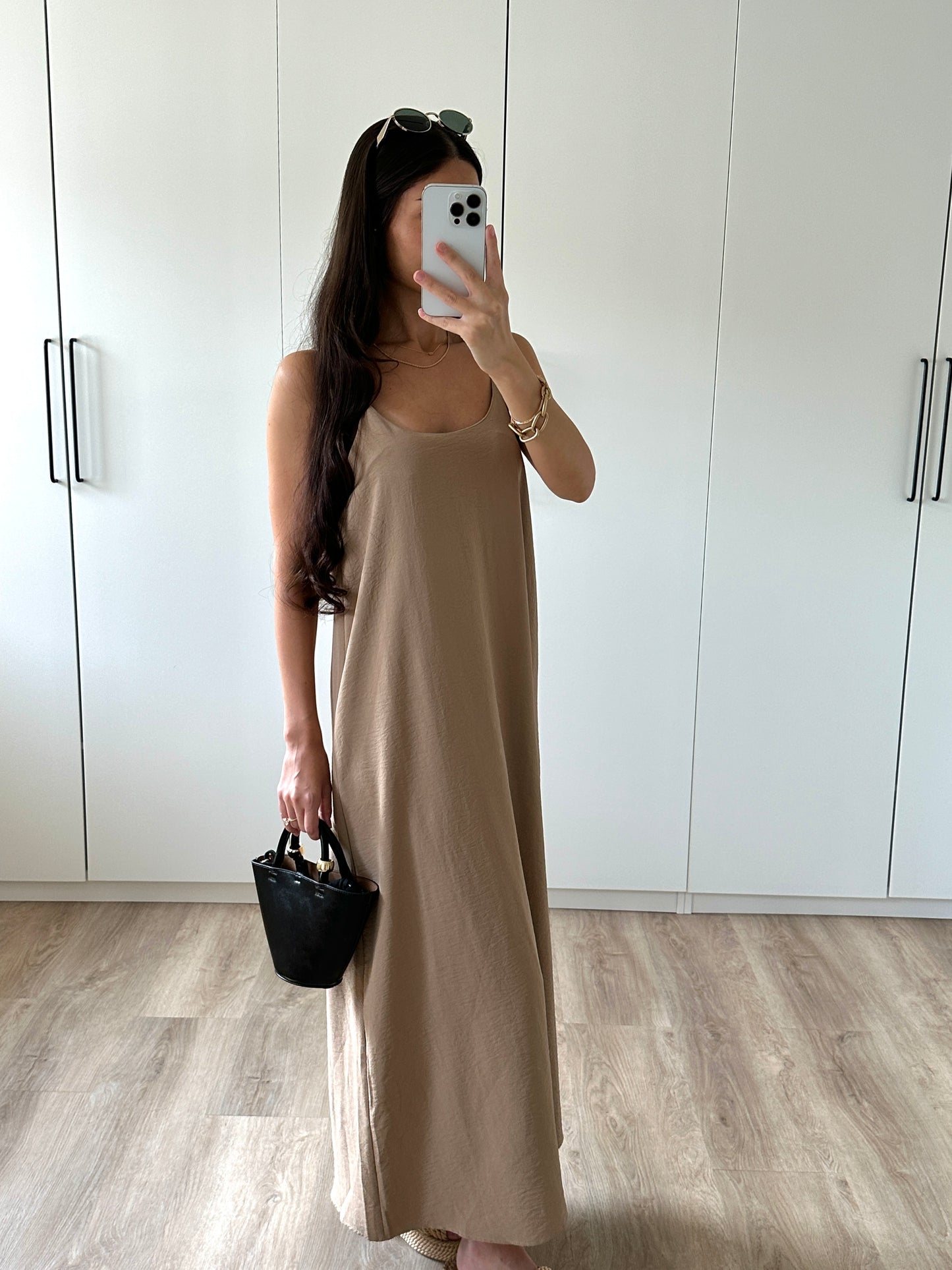 Fliessendes Midikleid - beige