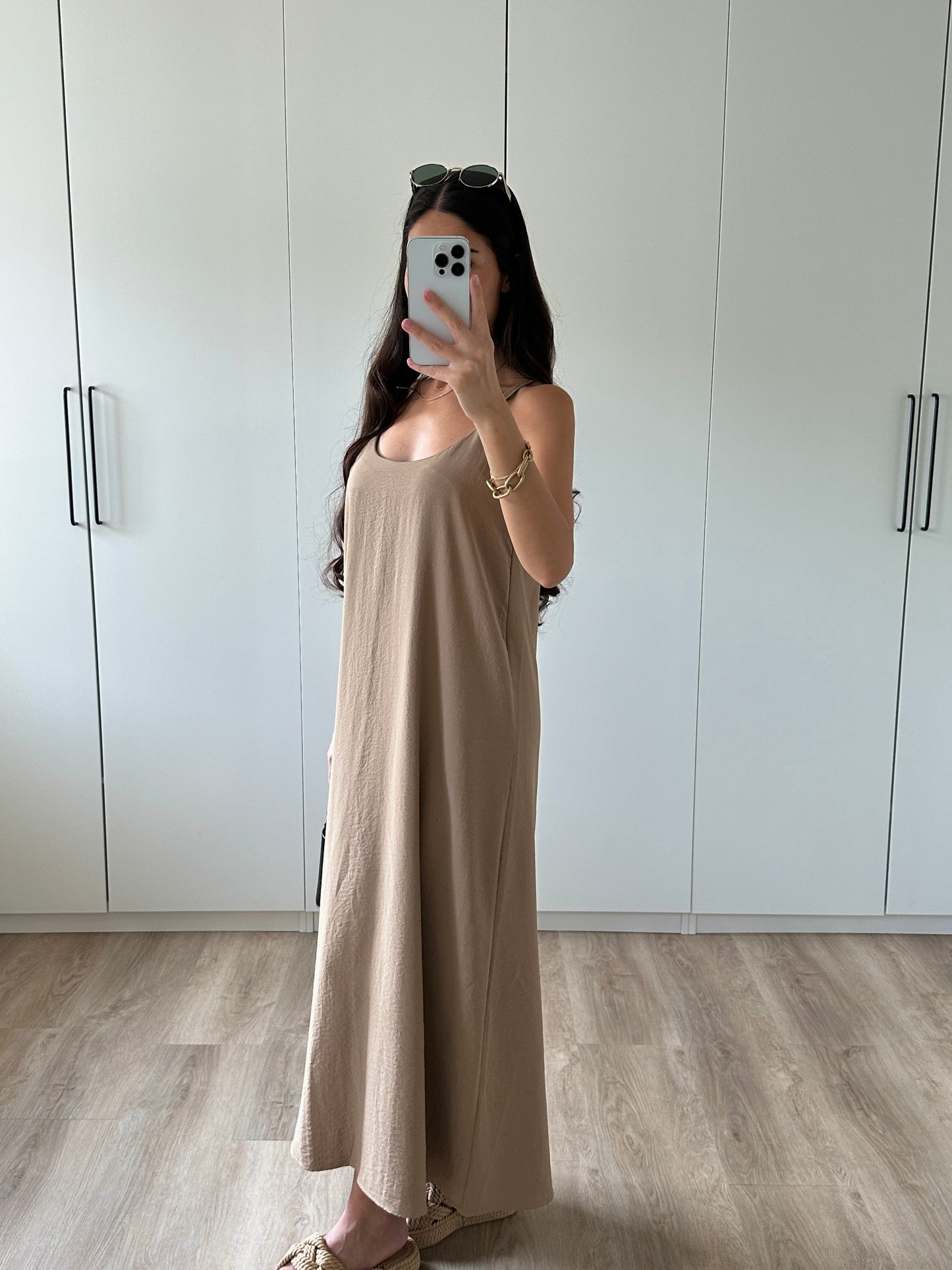 Fliessendes Midikleid - beige
