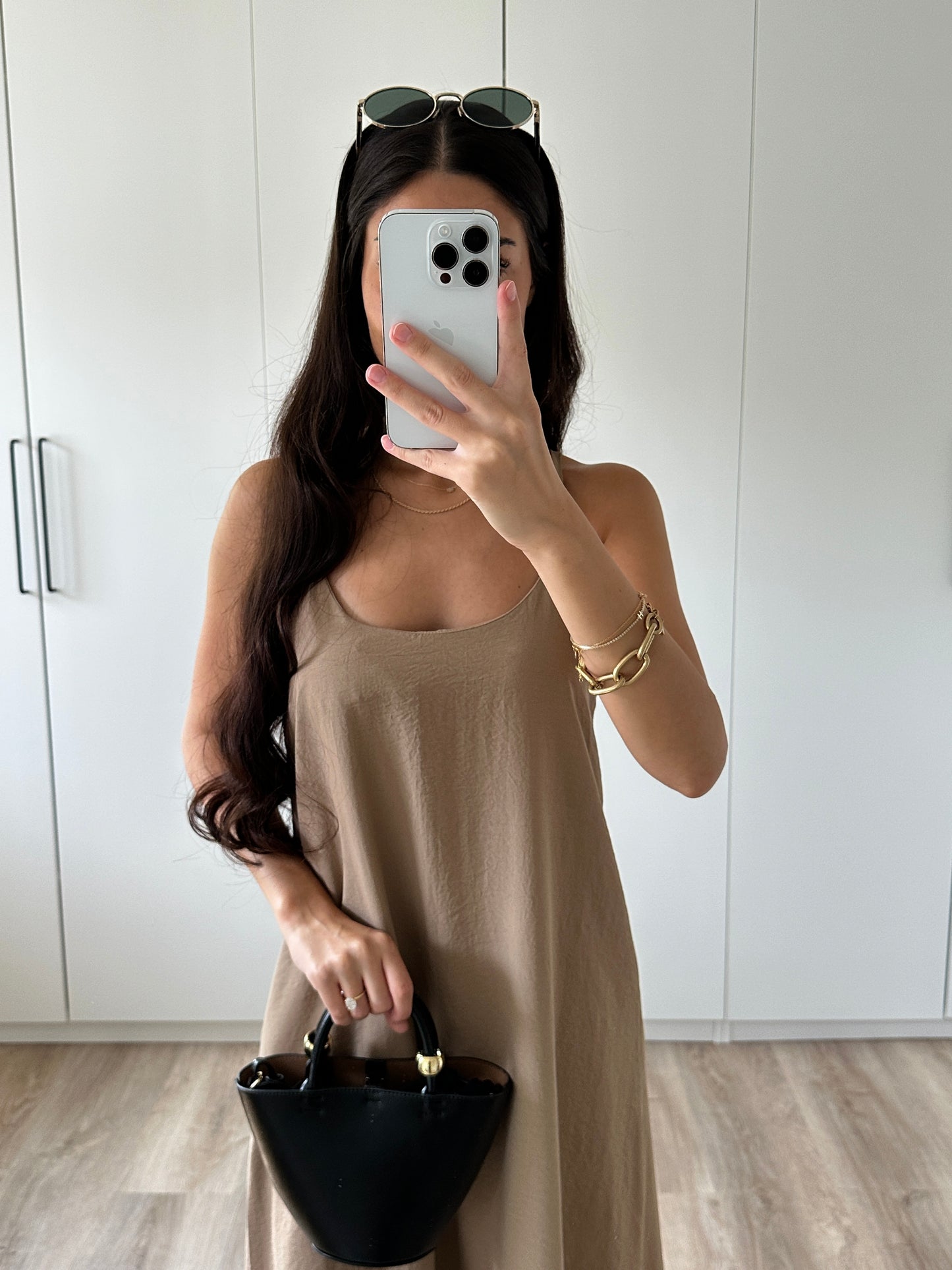 Fliessendes Midikleid - beige